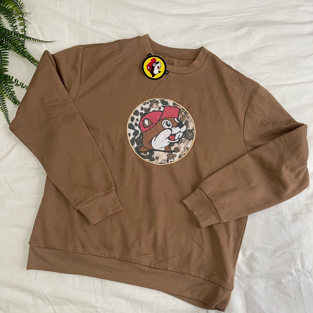 Buc-ee’s Cozy Crewneck | Medium